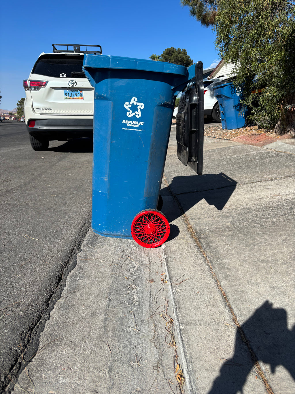 Boujee Bins Rims: Sport Red Edition
